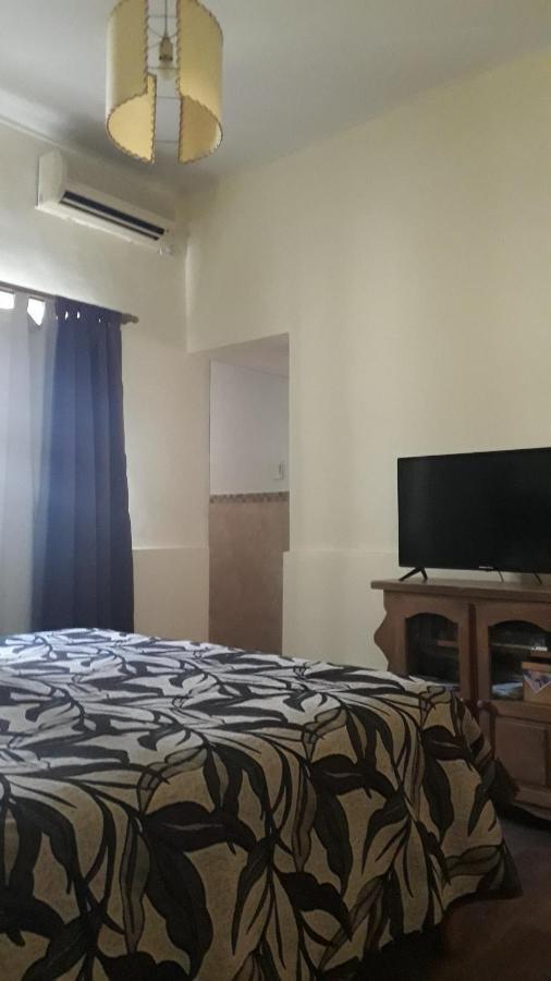 Casa Cerca Del Centro Bed&Breakfast เมนโดซา ภายนอก รูปภาพ