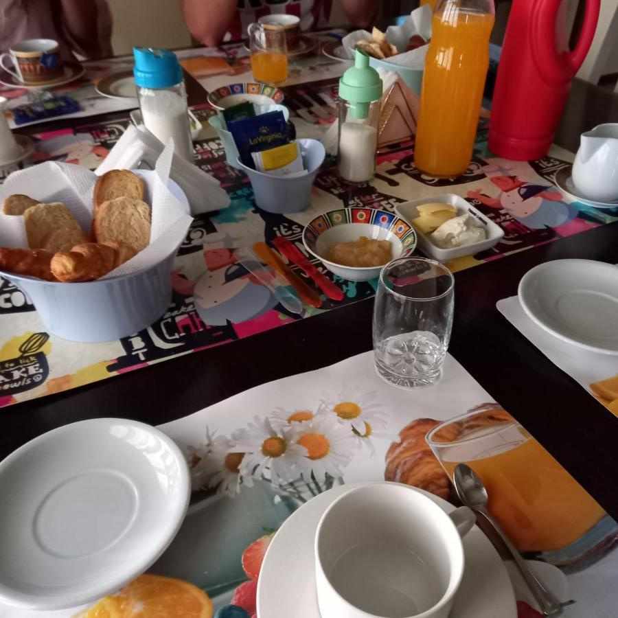 Casa Cerca Del Centro Bed&Breakfast เมนโดซา ภายนอก รูปภาพ